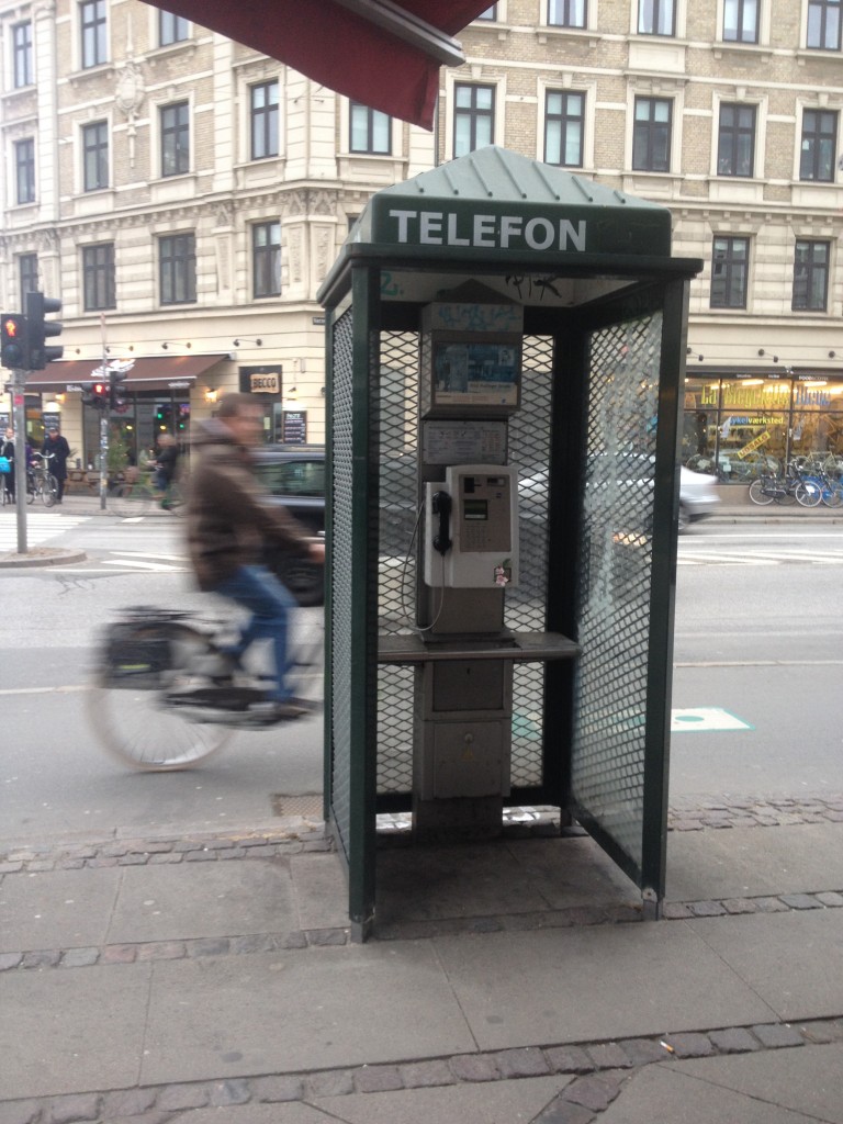 Copenhagan: TELEFON. Photo by Hugo Massa. April, 2015.