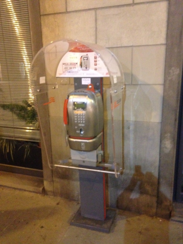 Cabine téléphonique Florence, Piazza Santa Trinitate